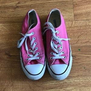 Low Rise Pink Converse